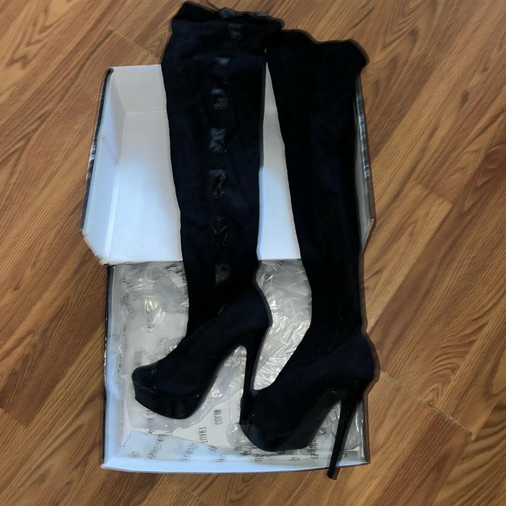 Brand new Thigh High boots